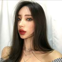 洛