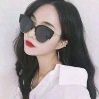 白色系女生头像? 满心绪得不到发泄只能