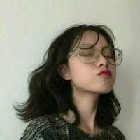 真正了解你的，是当别人都对你的笑容信以为... 什么是无奈：就是被狗