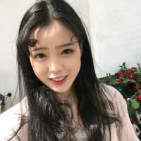 从此与你再无瓜葛只想伴一人白首. 你刚好丑成了我喜欢的