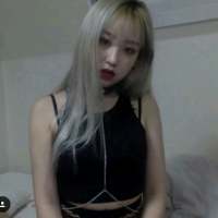 傻完了 该长大... 不哭，不代表我坚强，