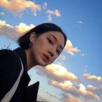我总是在微笑，因为那