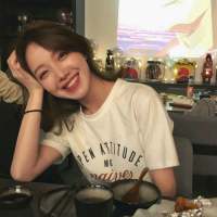 女生头像 我们是受过了伤痛，余