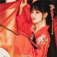 三两友人七八老酒十村踏遍一生还在 走自己的路，何必在乎