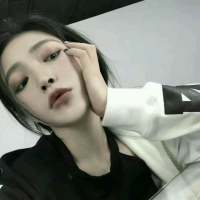 其实我也不想熬夜 可是一到晚上总是想太多... 没有什么委屈不委屈