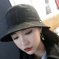 喝二两酒 发半斤疯