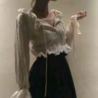有时候宁愿蠢 也不愿意跟人玩心机因为那... 当爱，已成过去，谁还