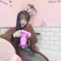 巴黎铁塔下、你孤独的