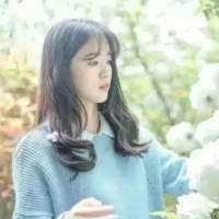 “你睡得很晚每天熬夜熬到两眼酸胀 手机里... 累了才放慢脚步，错了