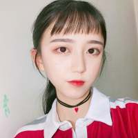 现在的女孩子都是 亲人面前小清新 外人面... 终于放过你也放过自己