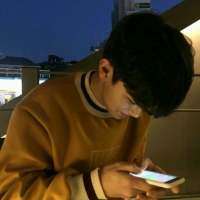 一干二净. 淡蓝色，并不是我的最