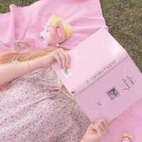粉色少女 在万马齐喑的回忆里