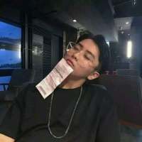 超过二十人喜欢出白边图 时间不是让人忘记了痛