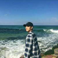 那种痛心的感觉经历几次就够了 失望攒够了 ... 我就喜欢上课上到一半