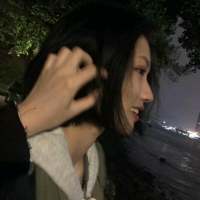 你何必和过去较劲呢