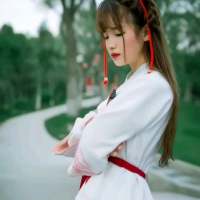 没有多温暖，没有很难过也没有很快乐 锁上美好的门扉，走入