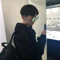"想为你揉揉肩膀 帮你扫去一天的疲惫... 当看破一切的时候，才