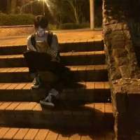 传讯. 别太轻易就把心交出去