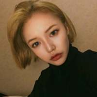 终究还是自己逃进了万