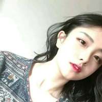 海底月捞不起 心上人不可及. 如果记忆不说话，流年