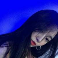 从来都怕麻烦别人 你总说我不像女孩子 你... 本是凉薄之人何必用情