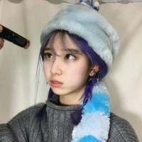养鳗鱼. 迩的笑，美的如阳光照