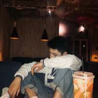早 一首歌就可以把我收买