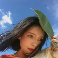 喜欢 以为自己过的很快乐才