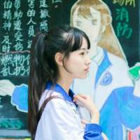 一梦两三年 匆匆又夏天 对你的期望都落空，所