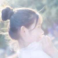 总有个人会爱你 不大的眼睛 不高的鼻梁 不... 我喜欢看别人幸福甜蜜