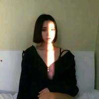 我还是很喜欢你 像你妈打你 不讲道理 一颗枯萎的树耗费了水