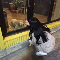 嗯