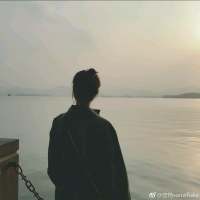 全世界都在等着他们。 幸福的终点，我还是一