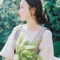 “ 因为有了人海 相遇才会显得那么意外 ” ... 不要在我面前拽，想当