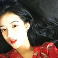 从此与你再无瓜葛只想伴一人白首. 你刚好丑成了我喜欢的