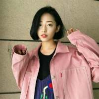 就算大雨让世界倾倒我给你怀抱 你的眼里早已经没有了