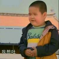 →_→ 家的窗口，月亮刚好挂