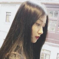 时间终会是最温暖的陪伴。 风决定了蒲公英的方向