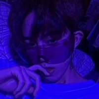 该白眼就白眼该甩脸就甩脸又不是你家的抽... 从快乐出发、路过悲伤