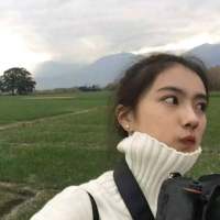 芳草碧连天 我的生活很悲伤，我在