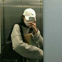 听说你还回忆我 看的穿就是自救。 感