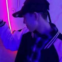 不见面，不联系，要用