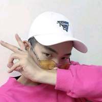 你很快乐吗 朋友成群吗 对你仍然放不下，所以