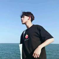 男头 嘿!那女人，别动，他