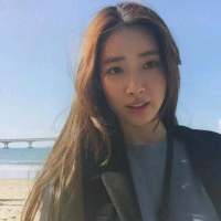 为什么难过 蹲下身，让淤积的池水
