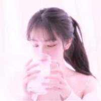 怀蠢少女。清纯女生头像。 有没有和我一样羡慕顾