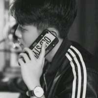 什么使你难过 感情还是生活 本来单纯的友谊就是被