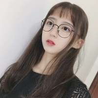 现在的女孩子都是 亲人面前小清新 外人面... 终于放过你也放过自己