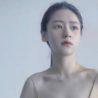 第三波小仙女们请继续 或许 某天我会因为无