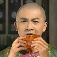 视我为神明，温柔又深